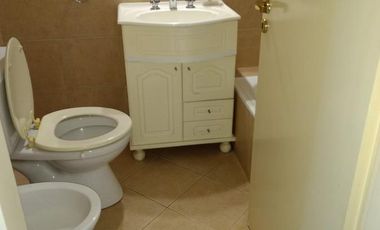 Alquiler monoambiente de 30 m2 aprox en CASEROS