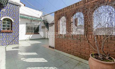 Venta ph 4 ambientes en Ramos Mejía.