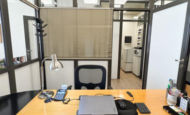 Venta Oficinas en Samta Fe al 1300