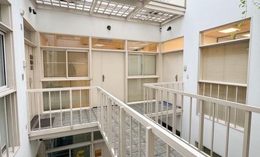 Venta Oficinas en Samta Fe al 1300