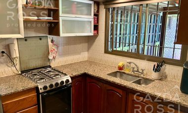 Casa en Almirante Brown