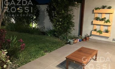Casa en Almirante Brown