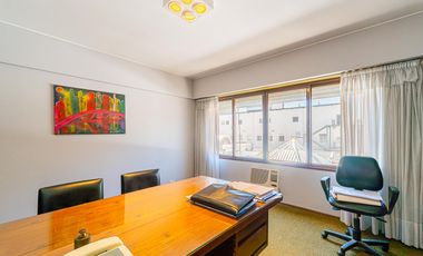 Venta Oficina Corrientes y Córdoba