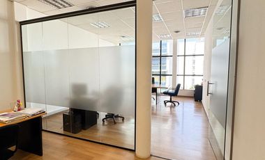 Venta Oficinas en Samta Fe al 1300