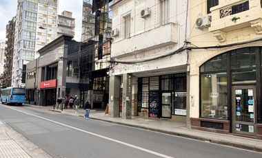 Venta Oficinas en Samta Fe al 1300