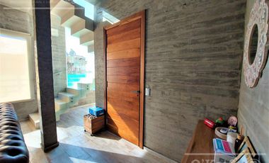Casa en venta de Cuatro Dormitorios con Piscina en Pueblos del Plata - Magallanes