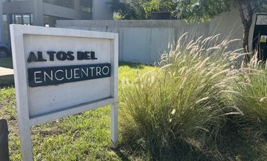 Departamento en venta, 3 ambientes en Tigre - Altos del Encuentro, oportunidad, con parrilla
