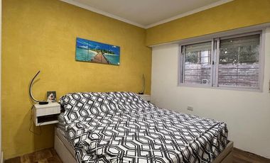 VENTA CASA EN ÁLVAREZ – 2 DORMITORIOS – JARDÍN CON PILETA