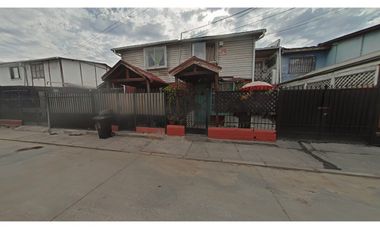 Se Vende casa de dos pisos, Pudahuel