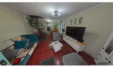 Se Vende casa de dos pisos, Pudahuel