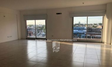 Departamento en Venta Haedo / Moron (B110 401)