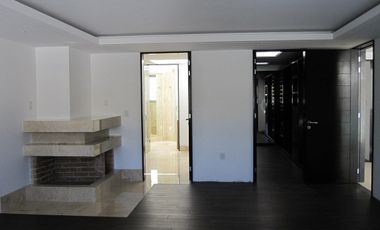Hermosa casa en renta en Lomas de Tecamachalco