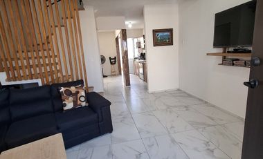Casa en renta en Residencial Santa Ana.