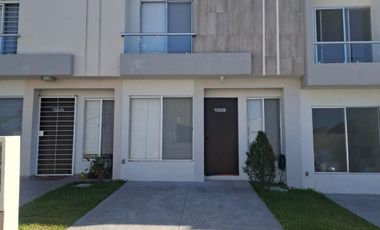 Casa AMUEBLADA en Renta en Residencial Santa Ana, Veracruz.
