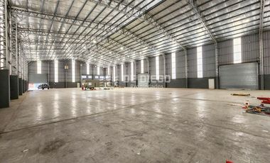 Depósito en Alquiler 2.850 m2 en Carlos Spegazzini Parque industrial con seguridad, Ezeiza, GBA Sur
