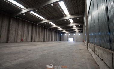 Nave  premiun Industrial en alquiler en La Reja Chica, Moreno