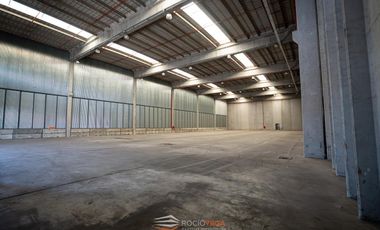 Nave  premiun Industrial en alquiler en La Reja Chica, Moreno