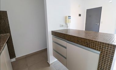 Departamento en S.Fer.-Vias/Centro en alquiler