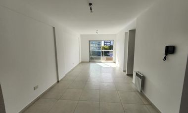 Impecable 3 ambientes con parrilla en San Martin Centro