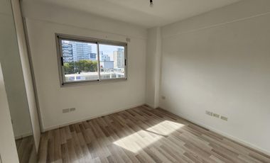 Impecable 3 ambientes con parrilla en San Martin Centro