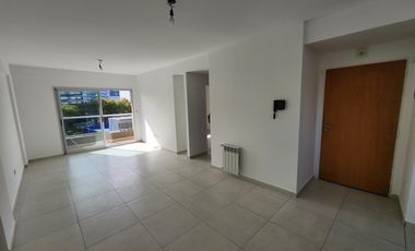 Impecable 3 ambientes con parrilla en San Martin Centro