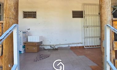 Venta 4 Departamento de un dormitorios en lote de 330m2 en Neuquén Capital