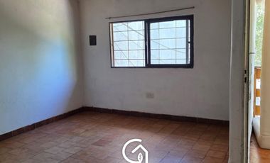 Venta 4 Departamento de un dormitorios en lote de 330m2 en Neuquén Capital