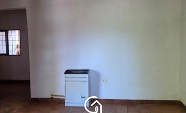 Venta 4 Departamento de un dormitorios en lote de 330m2 en Neuquén Capital