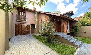 CHALET EN 2 PLANTAS