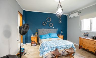 CASA DE 3 DORMITORIOS CON PILETA EN COUNTRY LOS MOLINOS