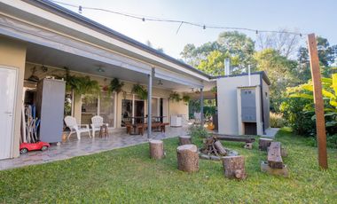 CASA DE 3 DORMITORIOS CON PILETA EN COUNTRY LOS MOLINOS
