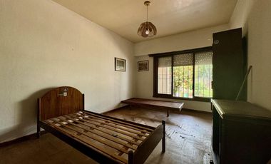 Chalet en Bosque Alegre a reciclar