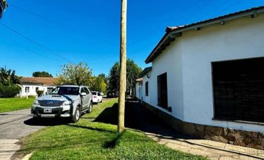 Casa centro pilar , excelente ubicacion Ideal inversionista