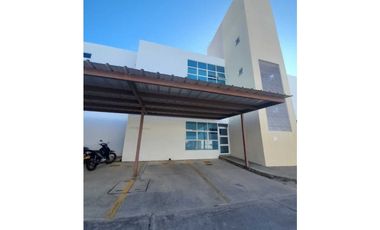 SE ARRIENDA APARTAESTUDIO MIRADOR DE LA SIERRA 4