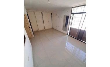 SE ARRIENDA CASA BARRIO SAN CARLOS (USO COMERCIAL)
