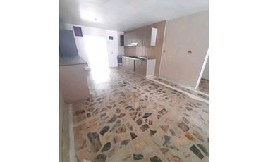 SE ARRIENDA CASA BARRIO SAN CARLOS (USO COMERCIAL)