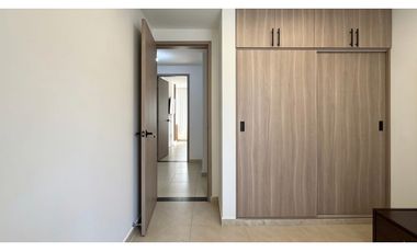Casa remodelada con terraza en venta | Bosque de Versalles - Palmira