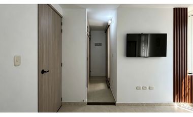 Casa remodelada con terraza en venta | Bosque de Versalles - Palmira