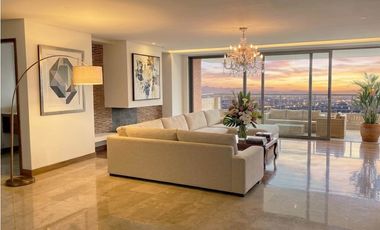 Venta apartamento Medellín Poblado tesoro 200 m2 vista panorámica