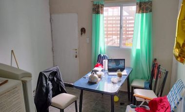 VENTA EN BLOQUE 6 DEPTOS 2 AMB SAN MIGUEL INVERSOR