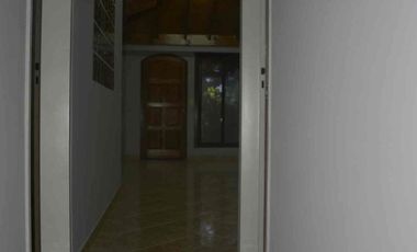 ALQUILER Excelente PH 3 Amb. con Patio en Martínez