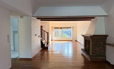 Casa en Acassuso en alquiler con pileta