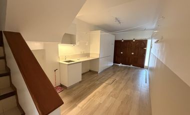 Casa en Acassuso en alquiler con pileta