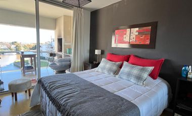 Departamento en alquiler, 2 ambientes en Marinas del Canal, con vista al río y parrilla