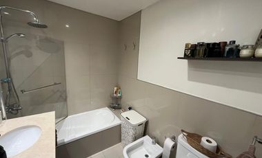 Departamento en alquiler, 2 ambientes en Marinas del Canal, con vista al río y parrilla