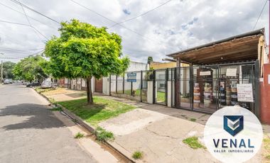 Venta Casa 3 ambientes, lote 459m², fondo y jardín, excelente ubicación residencial en Don Torcuato