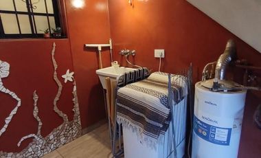 CASA EN VENTA DE 3 AMBIENTES GONZALEZ BALCARCE 3605 (REMEDIOS DE ESCALADA)