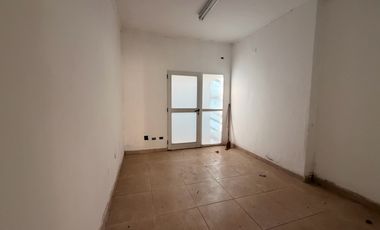 VENTA Y ALQUILER | PROPIEDAD EN ESQUINA ESTRATÉGICA – CENTRO DE POSADAS