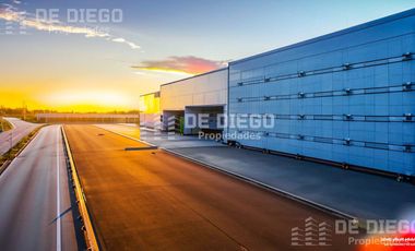 Nave en alquiler de 560 m2, dentro del Parque Industrial Tigre