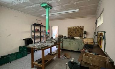 NAVE INDUSTRIAL ZONA VALENTIN ALSINA LANUS